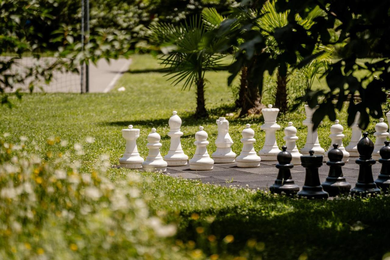 Parkhotel Emmaus - Casa Rustico Ascona Bagian luar foto
