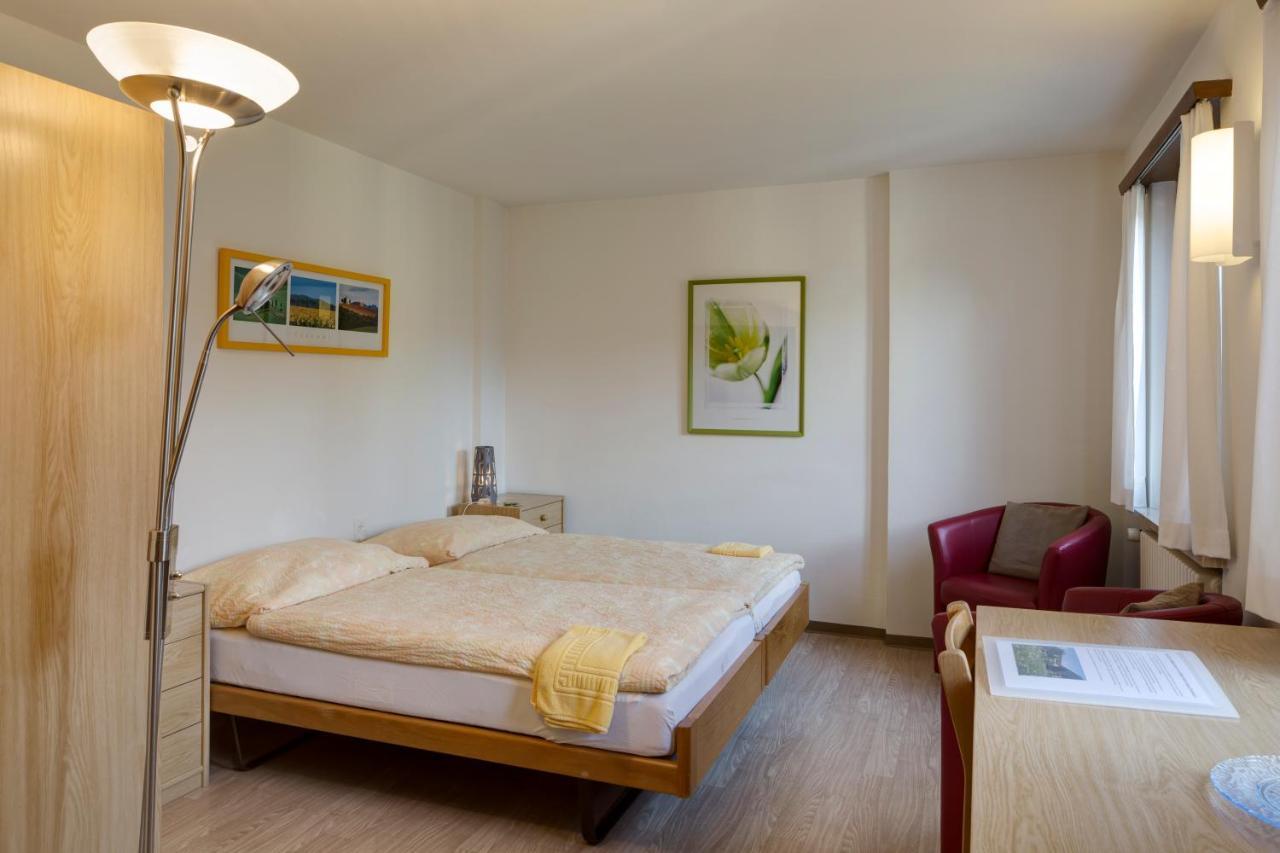 Parkhotel Emmaus - Casa Rustico Ascona Bagian luar foto