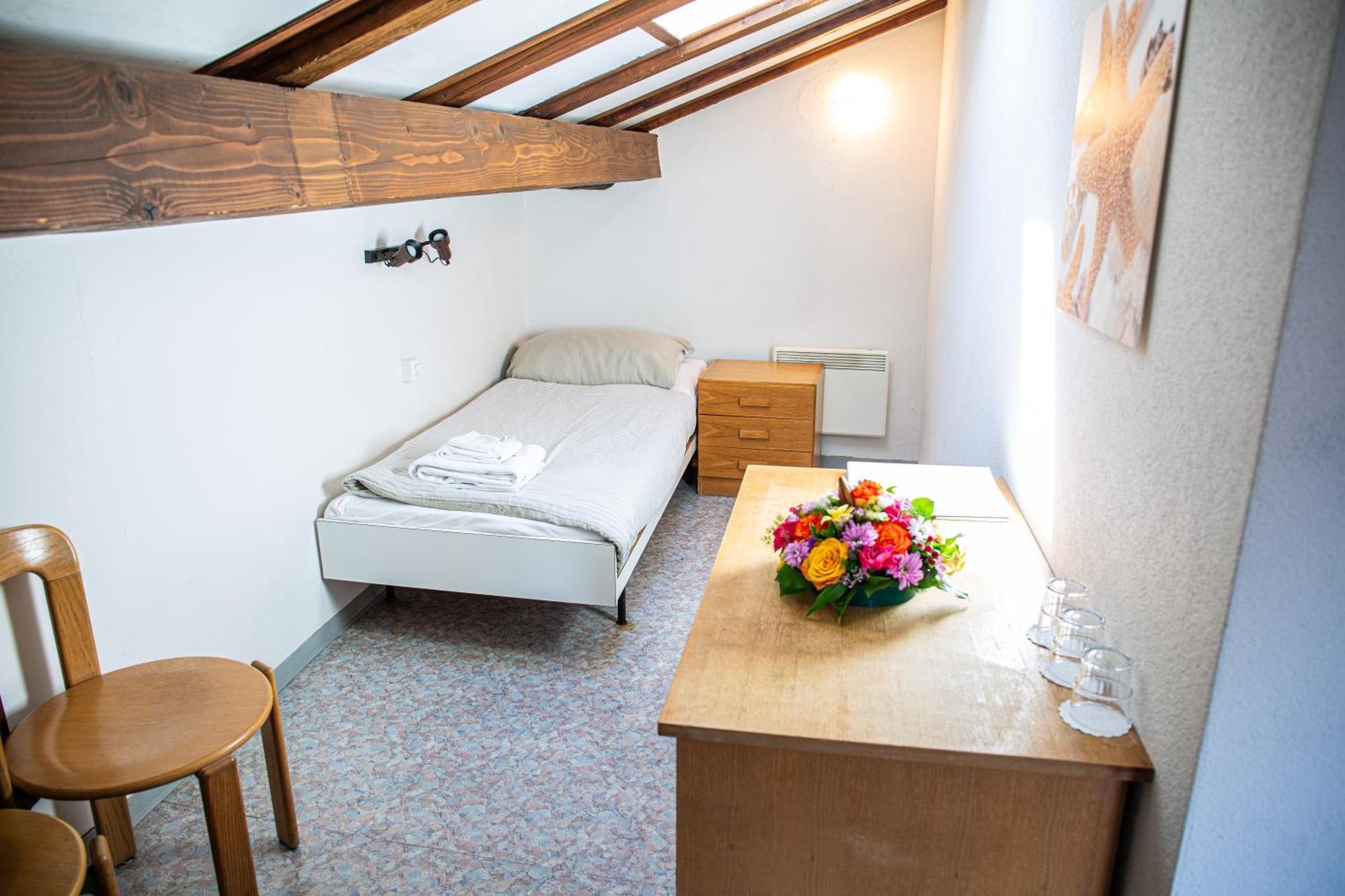 Parkhotel Emmaus - Casa Rustico Ascona Bagian luar foto