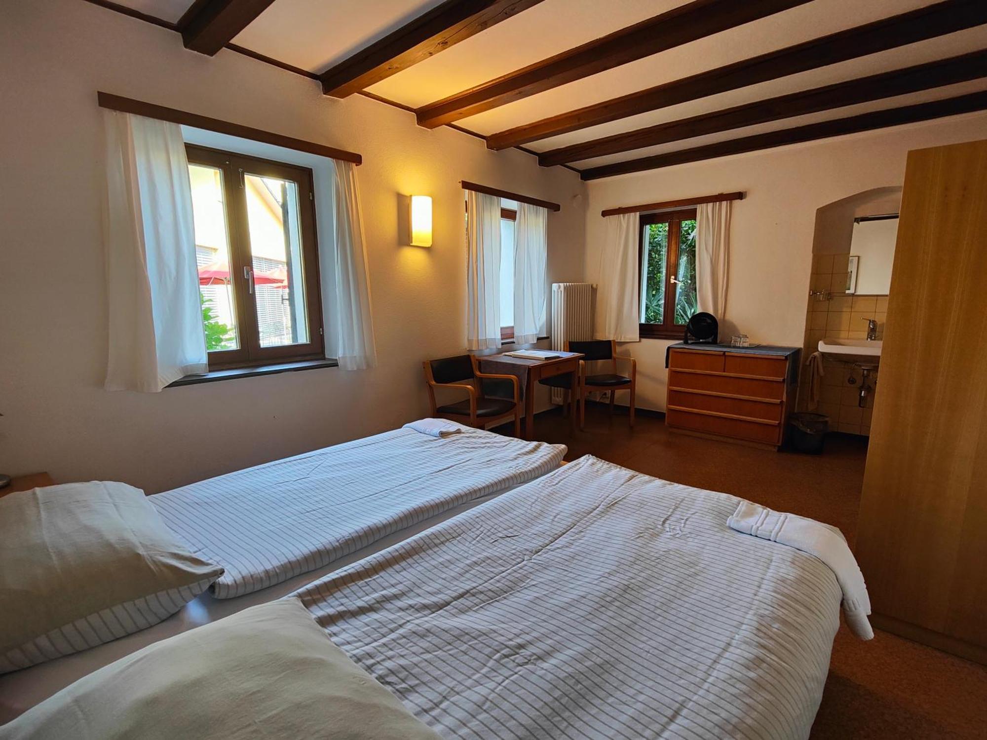 Parkhotel Emmaus - Casa Rustico Ascona Bagian luar foto